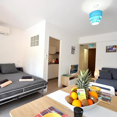 Appartement Confortable A Menton